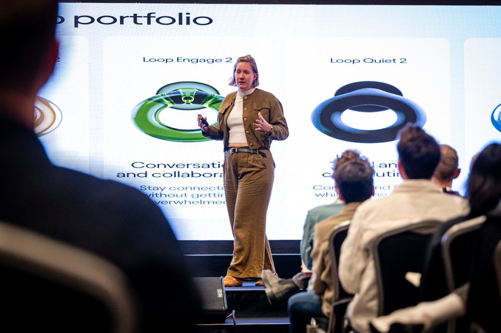 Desiree van der Horst delivering her talk on stage at experimentation elite